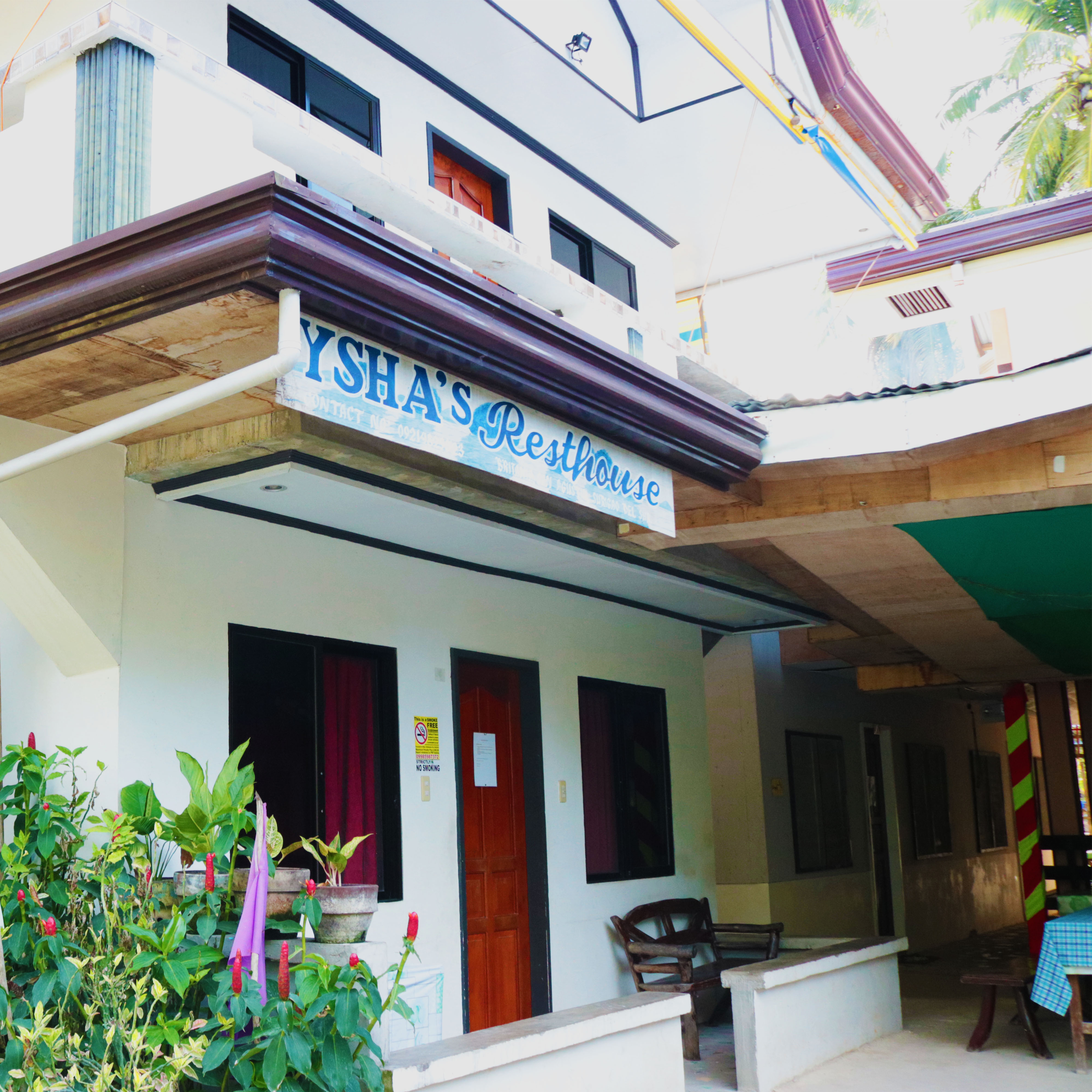 <b class="font-bara"><i class="bi bi-geo-fill h4"></i> YSHA'S REST HOUSE</b> <br/>Located at Brgy. Britania, San Agustin, Surigao del Sur.
Contact No: 09214829523